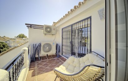 Resale - House - Townhouse - Marbella - Nueva Andalucia