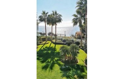 Resale - Apartment - Middle Floor Apartment - Estepona - Estepona Centro