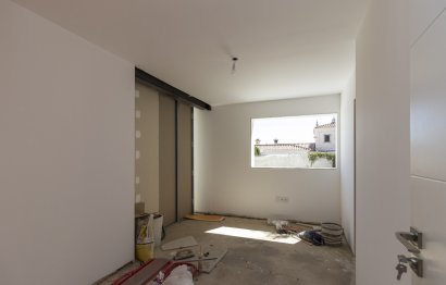 Resale - House - Detached Villa - Marbella - Marbella Centro