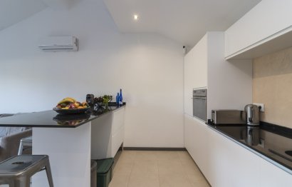 Resale - House - Detached Villa - Marbella - Marbella Centro