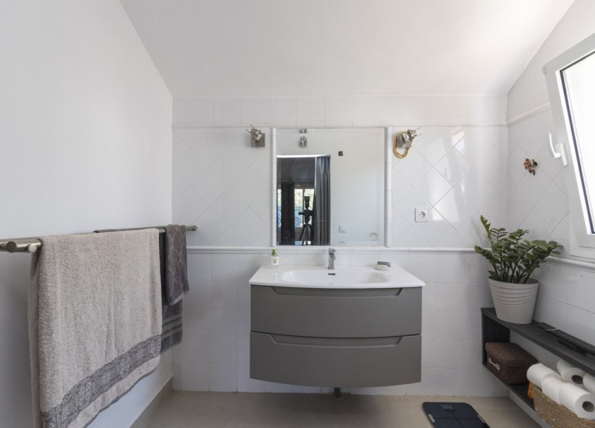 Resale - House - Detached Villa - Marbella - Marbella Centro