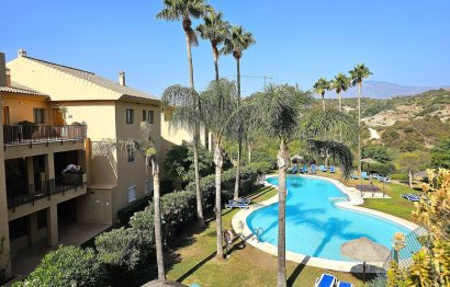 Resale - Apartment - Penthouse - Estepona - Selwo