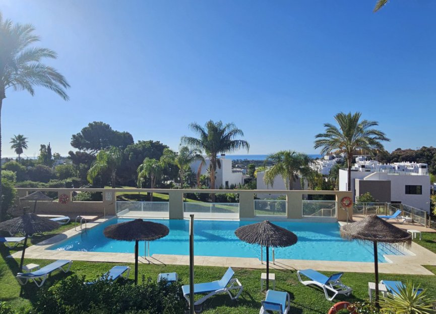Resale - Apartment - Penthouse - Estepona - Selwo