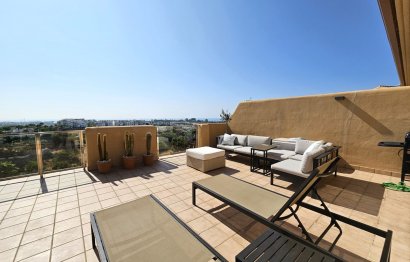 Resale - Apartment - Penthouse - Estepona - Selwo