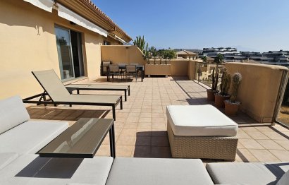 Resale - Apartment - Penthouse - Estepona - Selwo