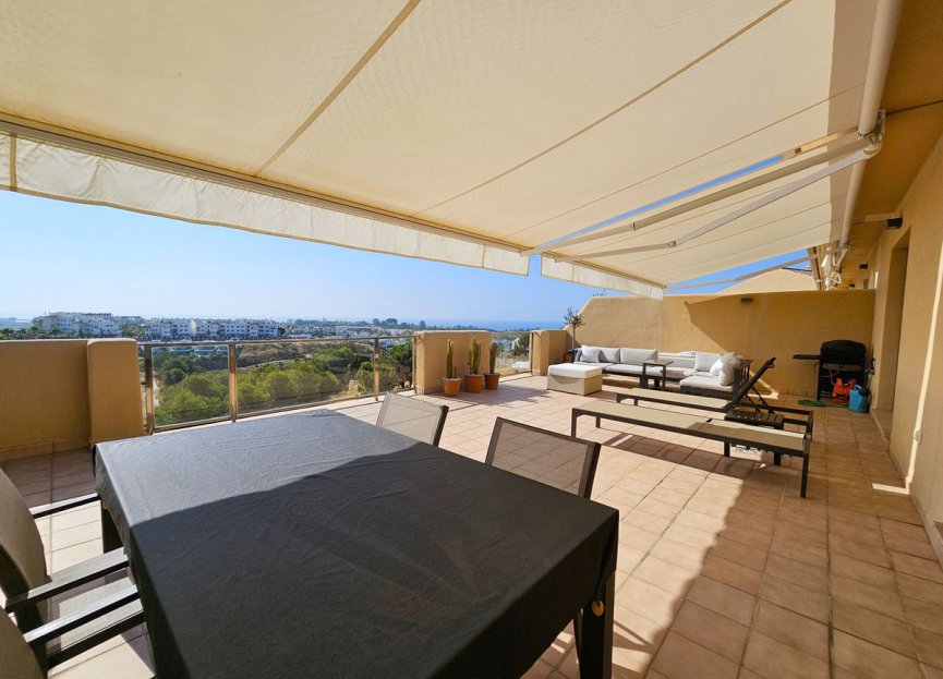 Resale - Apartment - Penthouse - Estepona - Selwo