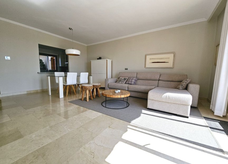 Resale - Apartment - Penthouse - Estepona - Selwo