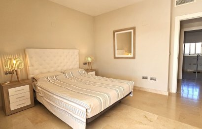 Resale - Apartment - Penthouse - Estepona - Selwo