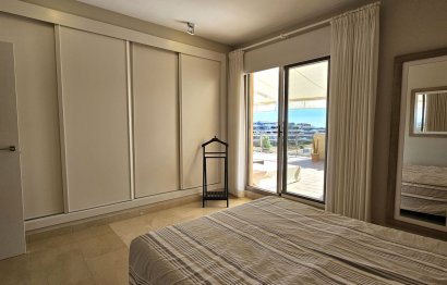 Resale - Apartment - Penthouse - Estepona - Selwo
