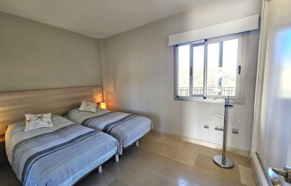 Resale - Apartment - Penthouse - Estepona - Selwo