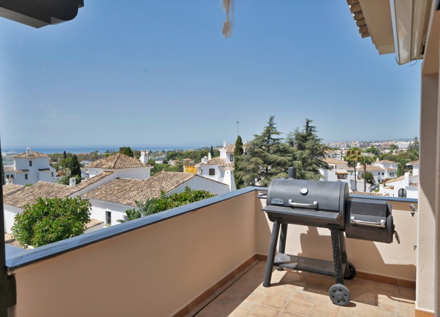 Resale - Apartment - Penthouse - Marbella - Nueva Andalucia