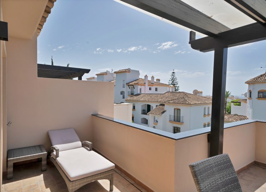 Resale - Apartment - Penthouse - Marbella - Nueva Andalucia