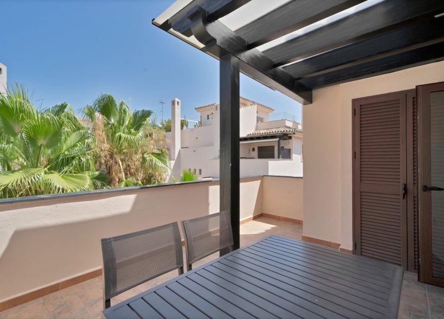 Resale - Apartment - Penthouse - Marbella - Nueva Andalucia
