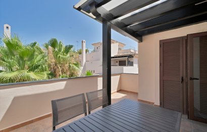 Resale - Apartment - Penthouse - Marbella - Nueva Andalucia