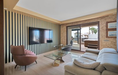 Resale - Apartment - Penthouse - Marbella - Nueva Andalucia