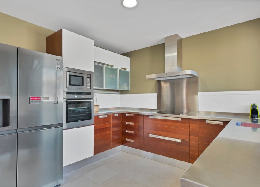 Resale - Apartment - Penthouse - Marbella - Nueva Andalucia