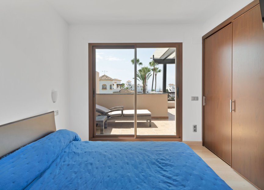 Resale - Apartment - Penthouse - Marbella - Nueva Andalucia