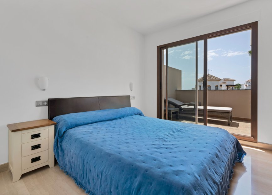 Resale - Apartment - Penthouse - Marbella - Nueva Andalucia