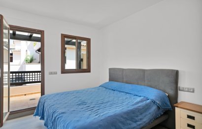 Resale - Apartment - Penthouse - Marbella - Nueva Andalucia