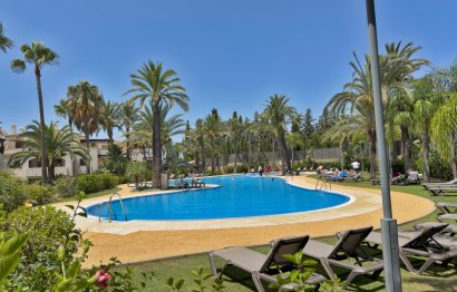 Resale - Apartment - Penthouse - Marbella - Nueva Andalucia