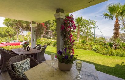 Resale - House - Detached Villa - Marbella - Nueva Andalucia