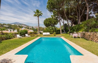 Resale - House - Detached Villa - Marbella - Nueva Andalucia