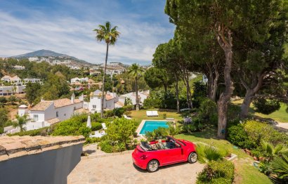 Resale - House - Detached Villa - Marbella - Nueva Andalucia