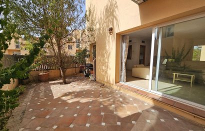 Resale - House - Semi-Detached House - Marbella - Nueva Andalucia
