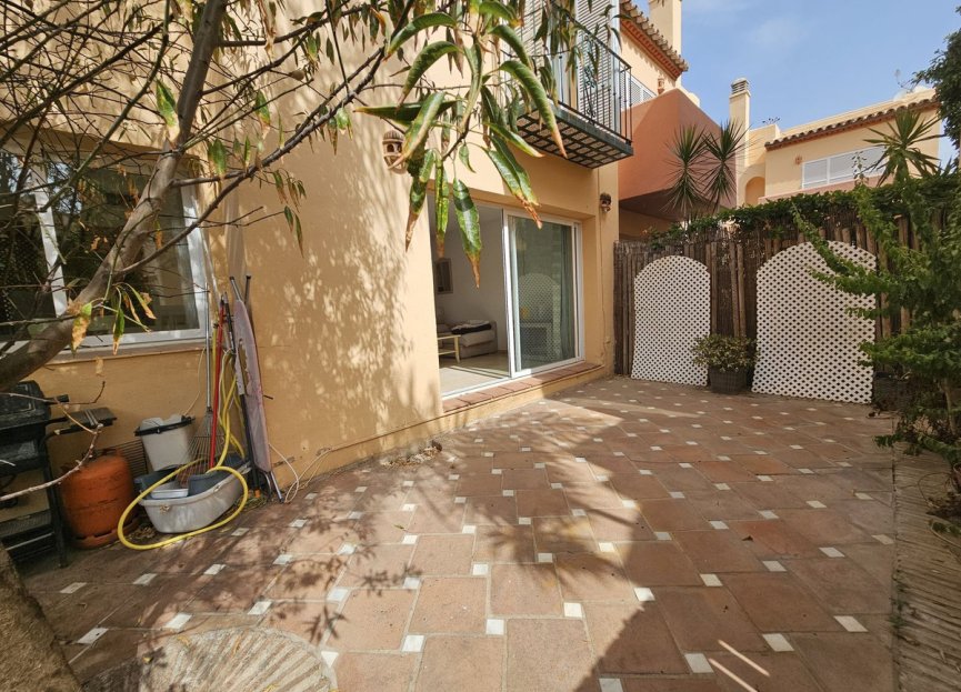 Resale - House - Semi-Detached House - Marbella - Nueva Andalucia