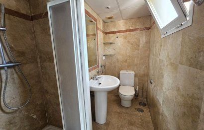 Resale - House - Semi-Detached House - Marbella - Nueva Andalucia