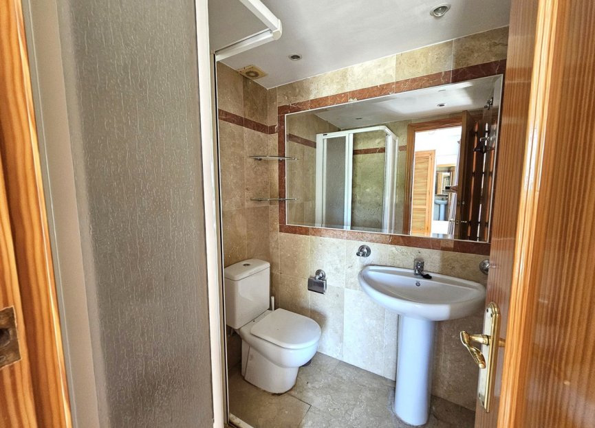 Resale - House - Semi-Detached House - Marbella - Nueva Andalucia