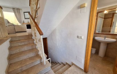 Resale - House - Semi-Detached House - Marbella - Nueva Andalucia