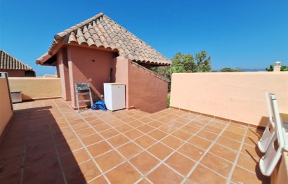 Resale - House - Semi-Detached House - Marbella - Nueva Andalucia