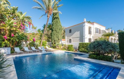 Resale - House - Detached Villa - Marbella - Nueva Andalucia