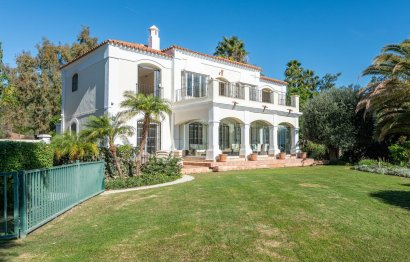 Resale - House - Detached Villa - Marbella - Nueva Andalucia