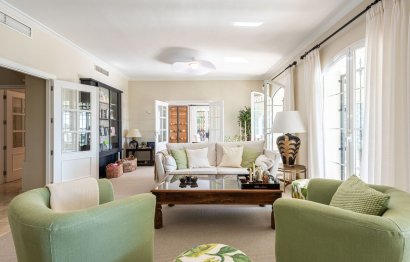 Resale - House - Detached Villa - Marbella - Nueva Andalucia