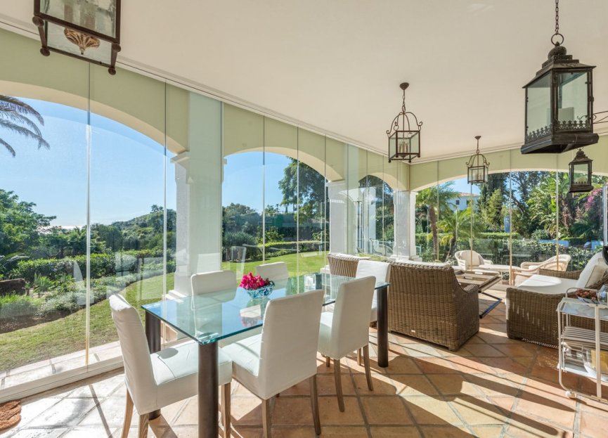 Resale - House - Detached Villa - Marbella - Nueva Andalucia