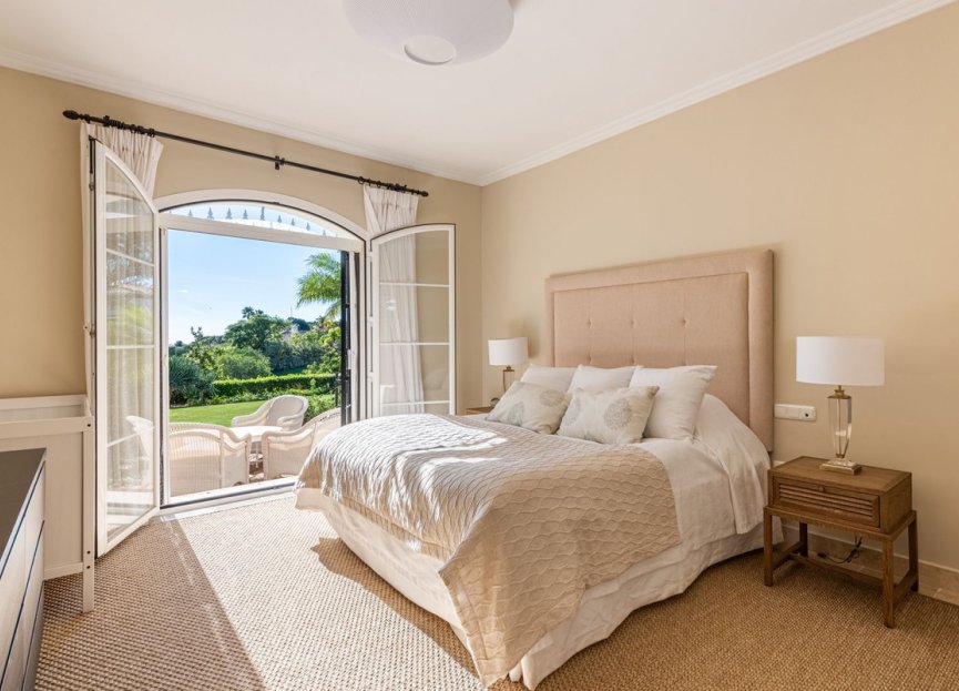 Resale - House - Detached Villa - Marbella - Nueva Andalucia