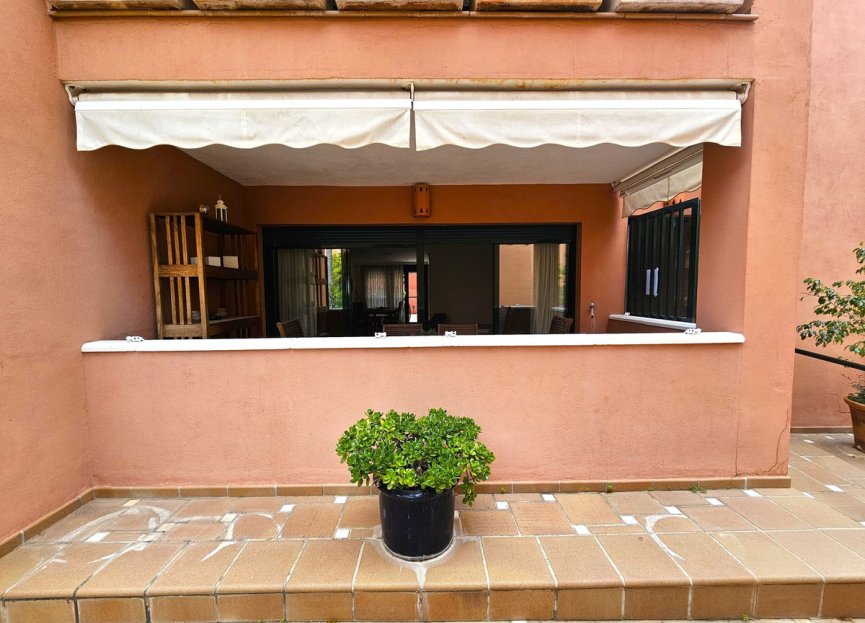 Resale - Ground floor apartment - Marbella - Marbesa