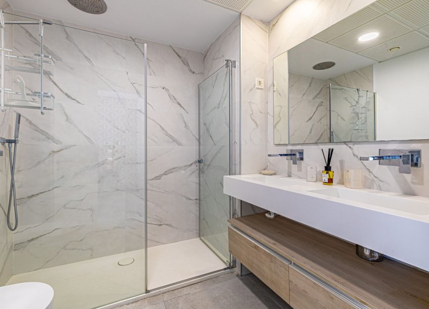 Reventa - Apartment - Penthouse - Benahavís - La Quinta