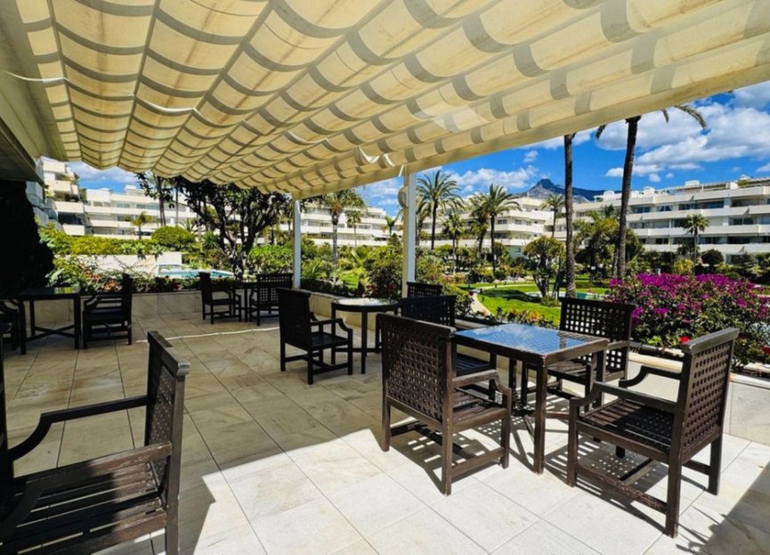 Resale - Apartment - Middle Floor Apartment - Marbella - Marbella Centro