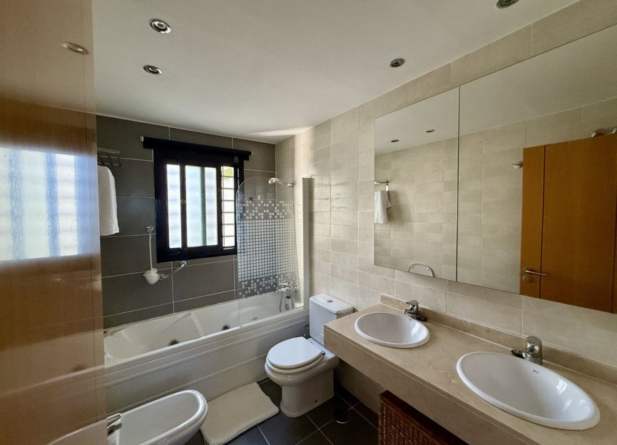 Resale - Apartment - Middle Floor Apartment - Mijas - Riviera Del Sol