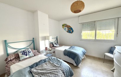 Resale - Ground floor apartment - Marbella - Guadalmina Baja