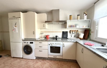 Resale - Ground floor apartment - Marbella - Guadalmina Baja