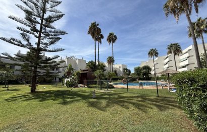Resale - Ground floor apartment - Marbella - Guadalmina Baja