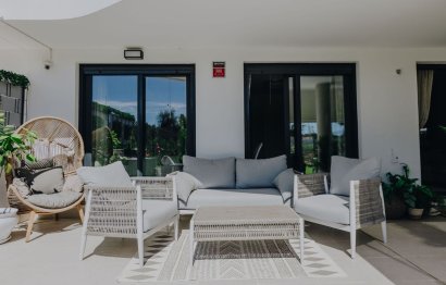 Resale - Ground floor apartment - Estepona - Selwo