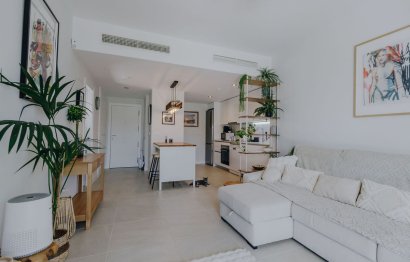 Resale - Ground floor apartment - Estepona - Selwo