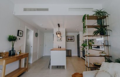 Resale - Ground floor apartment - Estepona - Selwo