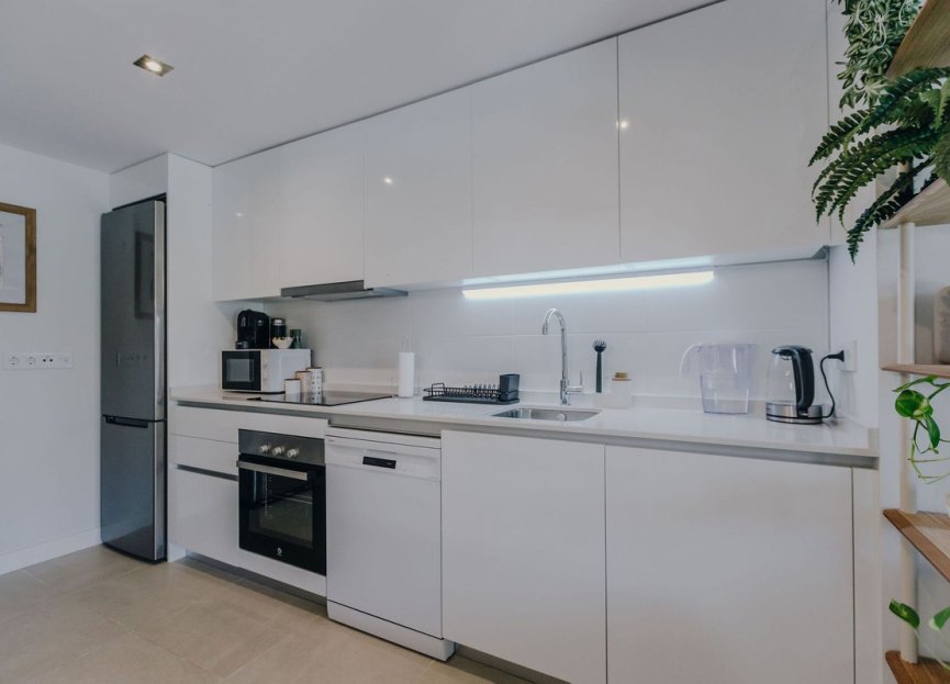 Resale - Ground floor apartment - Estepona - Selwo