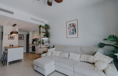 Resale - Ground floor apartment - Estepona - Selwo